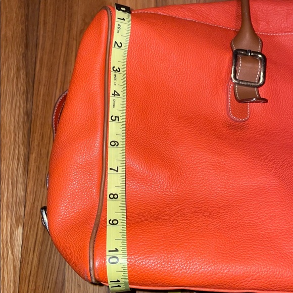 I Santi Large Pebbled Orange Leather Weekender Tote with brown handles & strap. - Picture 16 of 16
